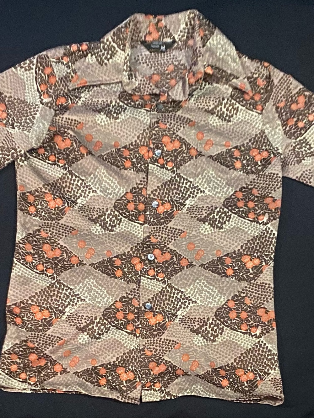 JC Pennys vintage disco shirt retro beautiful. Rad collar